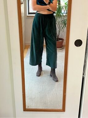 Cozy wide leg fleece pants sz M